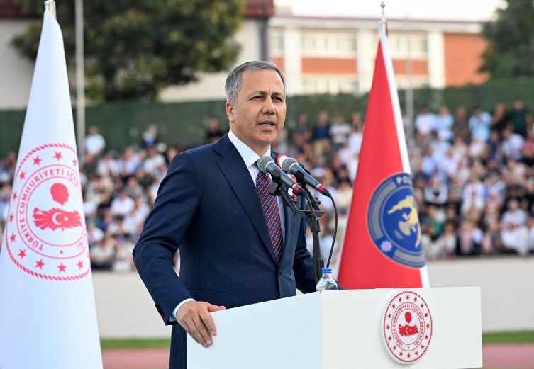 Bakan Yerlikaya: Tüm suçluları ve suç odaklarını gün ışığına hasret bırakacağız